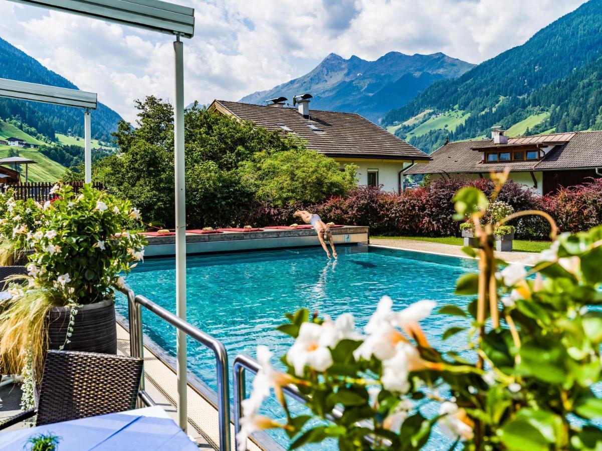 Hotel Happy Stubai Neustift im Stubaital Exteriér fotografie